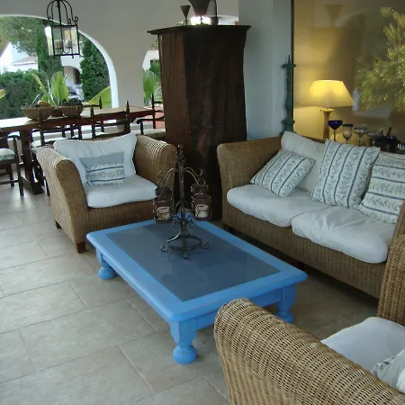 Estilo Mediterraneo (adults Only)